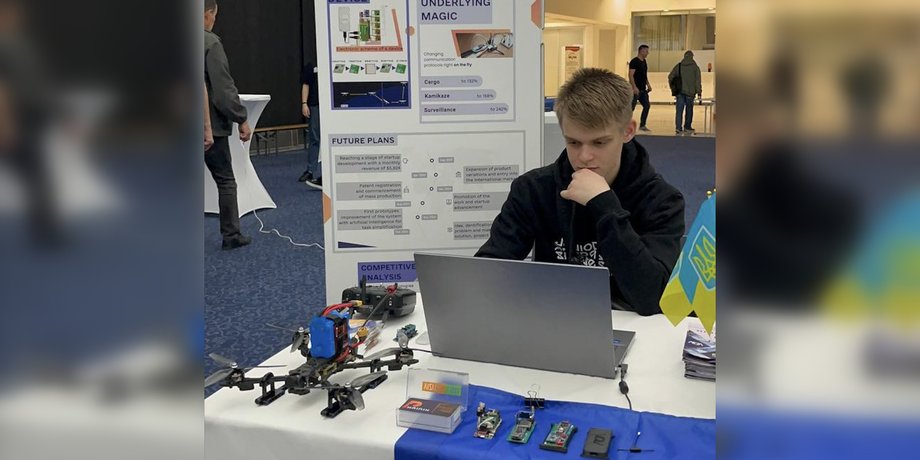 Вадим Добровольский, PhAInix, защита от РЭБ, фото