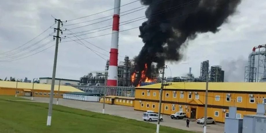 НПЗ в Нижнекамске Пожар на НПЗ в Нижнекамске, 12 июня 2026 года
