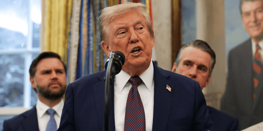 Дональд Трамп не исключает новых ударов по Ирану после выборов в США; Вашингтон предупредил об этом страны Персидского залива
