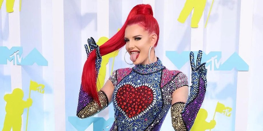 Джастина Валентайн, MTV VMA, американская телезвезда пришла на MTV VMA в наряде с алиэкспрессом