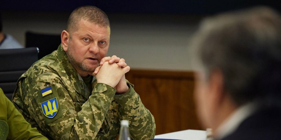 відповідь Офіса президента, радник керівника Михайло Подоляк, заяви нардепки Безуглої, причини нападу на Залужного