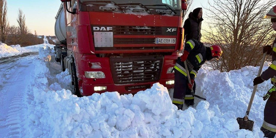 снег, непогода, ГСЧС