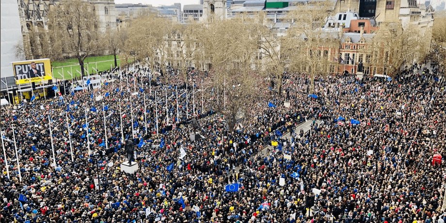 Фото: twitter.com/peoplesvote_uk