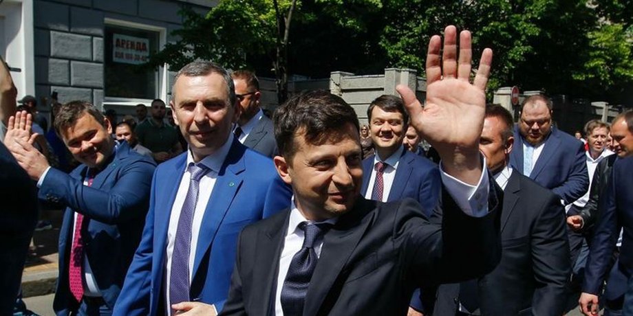 первый помощник президента Сергей Шефир, увольнение из Офиса президента, команда президента
