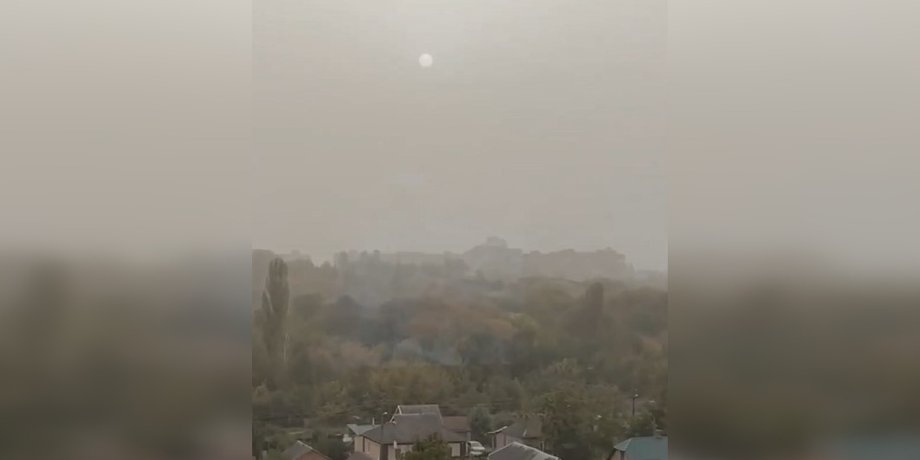 Пилова буря в Україні, пилова хмара Україна, пилова буря Київ, Пилова буря Дніпро, забруднення повітря пил