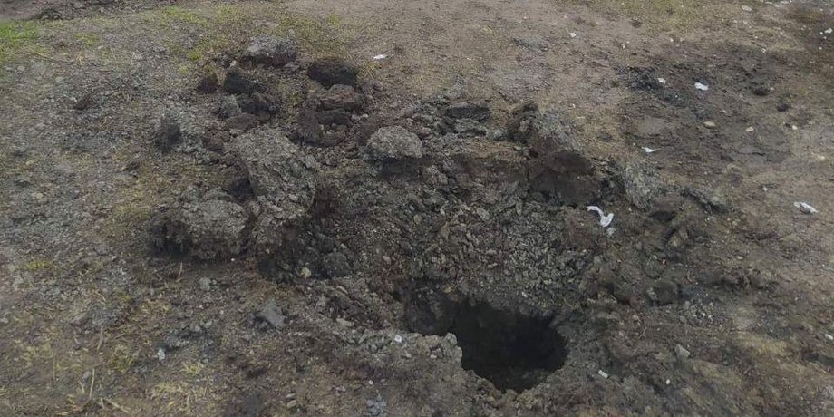 воронка, прилет, удар дрона