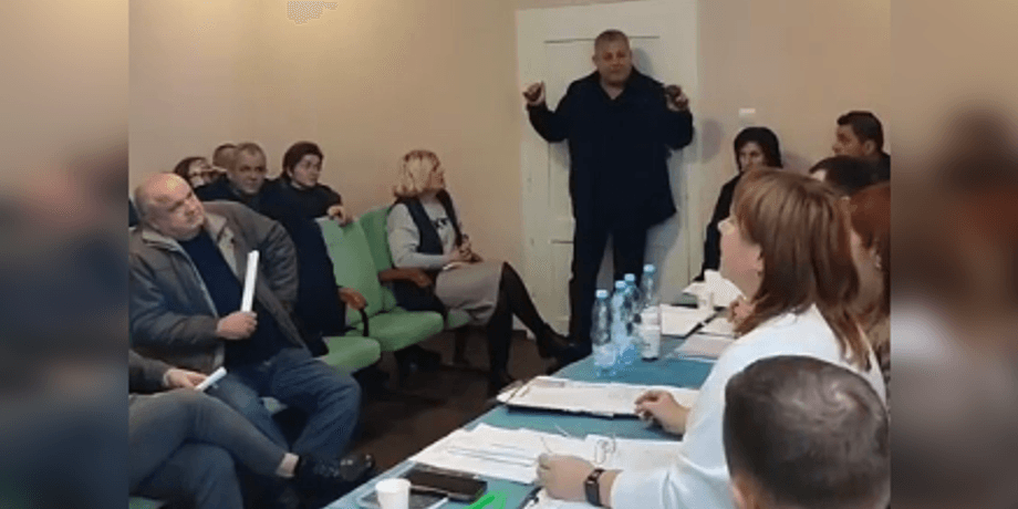 Сергей Батрин, подрыв гранаЮ, депутат взорвал гранаты, закарпатье сельсовет