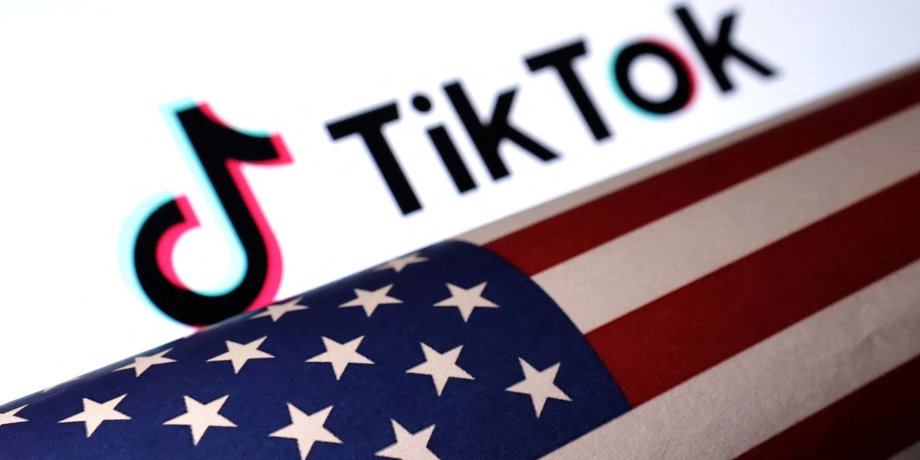 TikTok, США, флаг