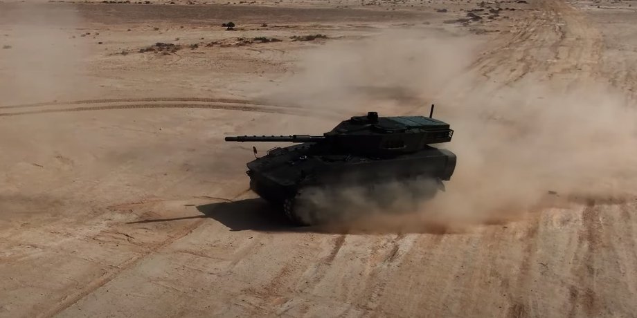 танк LT105