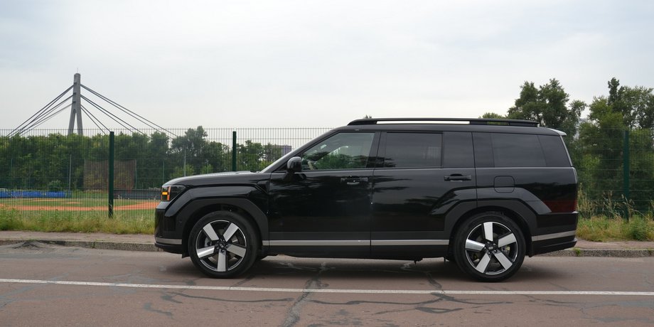 новий Hyundai Santa Fe