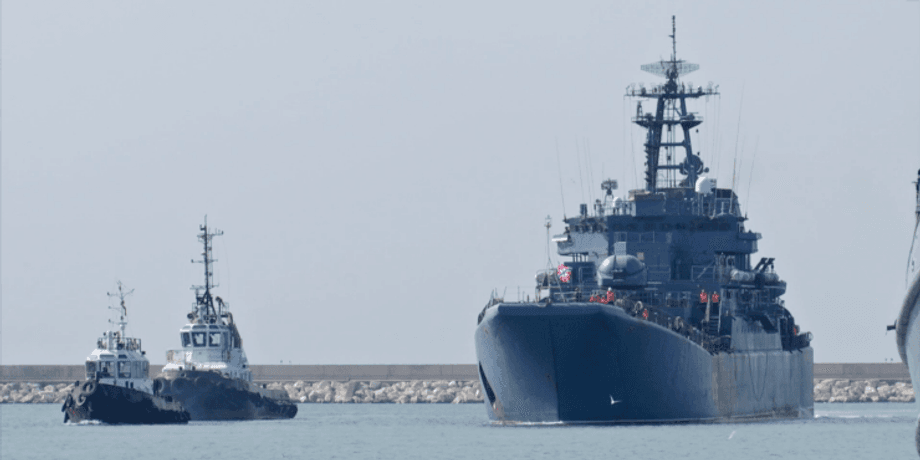Военный корабль, Россия