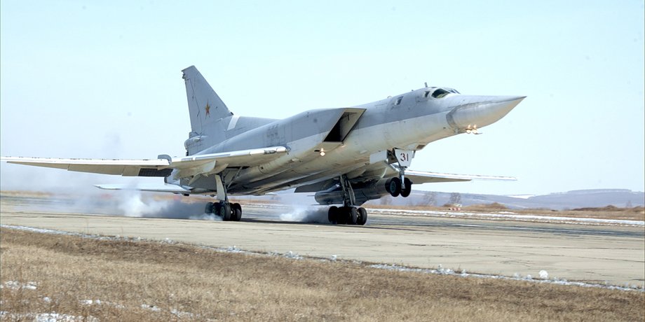самолет Ту-22М3