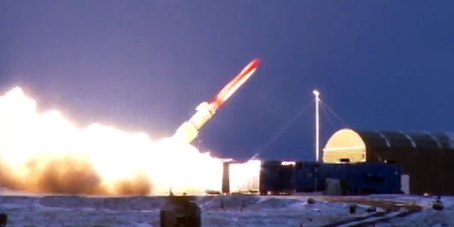 РФ має «Буревестника» для погрози Україні, США та світу, а Вашингтон відмовився від ідеї ракети з ядерним двигуном