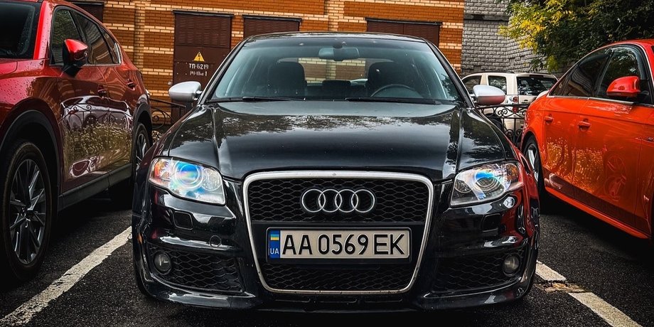 Audi RS4 B7