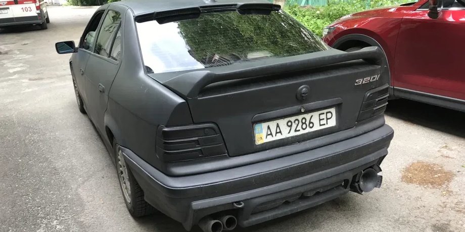 BMW, BMW 320i, Украина, Киев, Продажа, Фото, Авто, Автомобили, Тюнинг, Седан, Украинцы, Дизайн