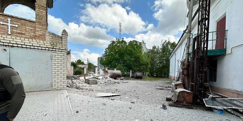 білозерка херсонської області обстріл, білозерка херсонської області двір храму