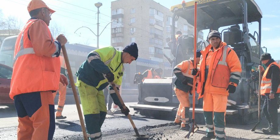 работа в Украине во время войны, средняя зарплата в Украине, средняя зарплата в Украине