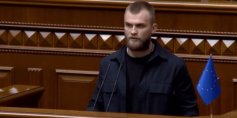 Артем Дмитрук, Дмитрук