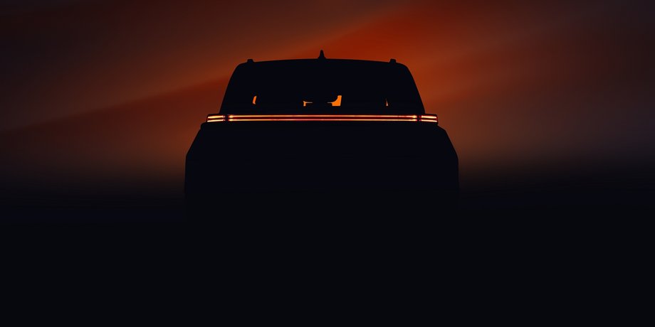 электрокроссовер Toyota
