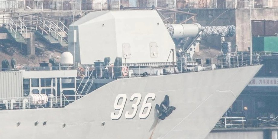 Експериментальна рейкова гармата на кораблі ВМС Китаю