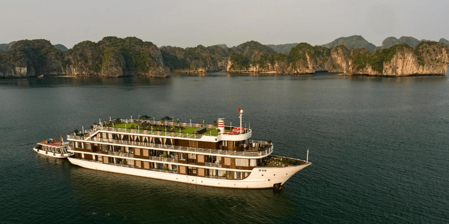 Круїзний лайнер, La Casta Regal Cruise, медовий місяць, маленька хитрість, соцмережі, корабель мрії, на борту круїзу, круїз мрії