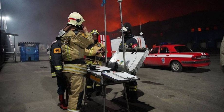 Пожар в Подмосковье, склады, МЧС