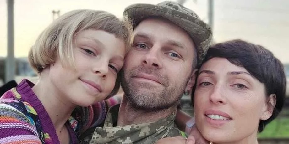 Віктор Онисько, Ольга Бірзул, сімʼя, військовий, дитина
