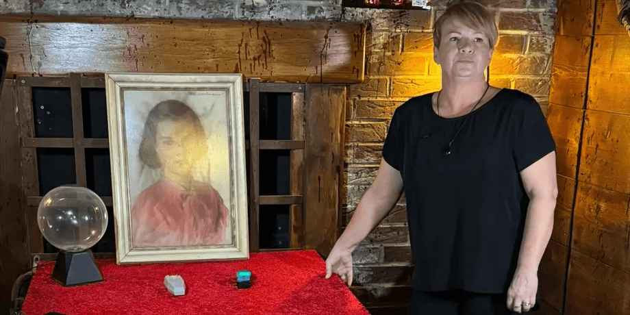 Проклятая картина, начался хаос, проклятый портрет, жуткие вещи, дважды возвращали, проклятая вещь, рисунок девочки, медиум, королевская семья
