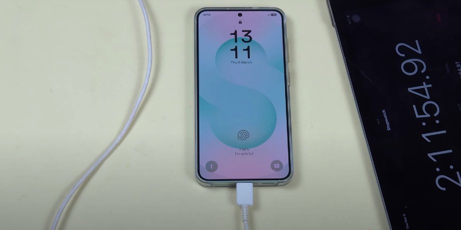 Зарядка Samsung Galaxy S25