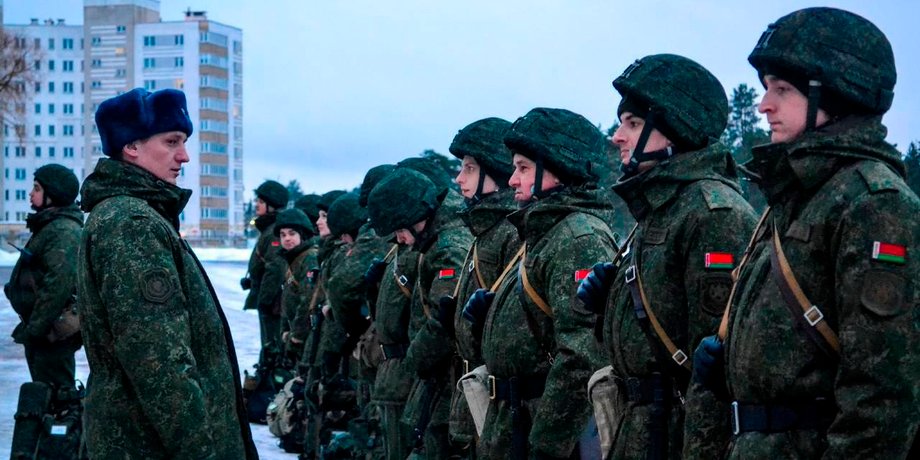 Армія Збройні сили солдати Білорусь вчення