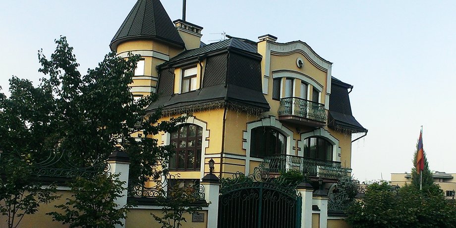 Особняк соратника Януковича, служивший резиденцией посла Армении / Фото: corruptua.org