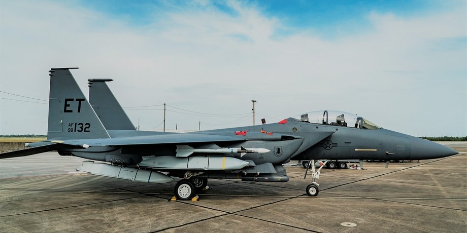 Винищувач-бомбардувальник F-15E