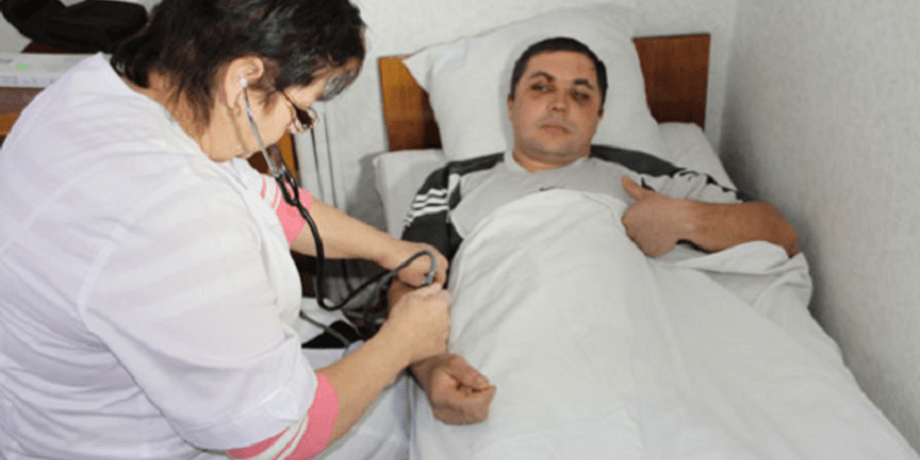 На Черниговщине 16 хулиганов избили полицейского и его семью / Фото: cn.npu.gov.ua