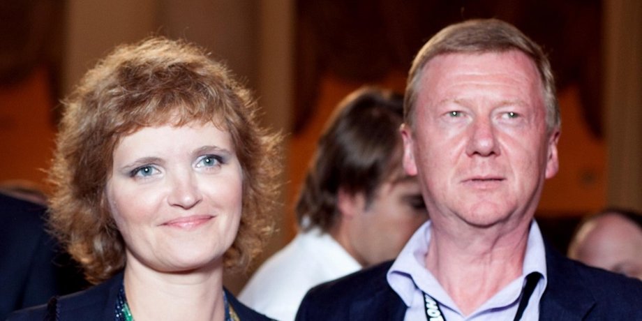 дом, анатолий чубайс, переделкино, дом чубайса, дуня смирнова, жена чубайса, авдотья смирнова, дача в переделкино, дом в подмосковье, песков о чубайсе