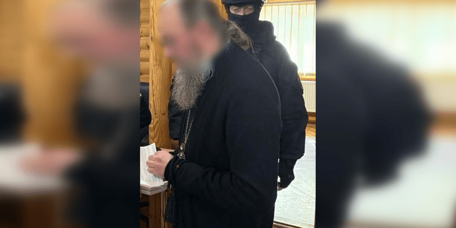 затримали священника, приватизував церкву, УПЦ МП, затримання священника, затримали настоятеля