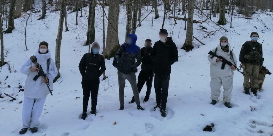 пограничники, закарпатье, правоохранители, нелегалы, стрельба, алжир, студенты