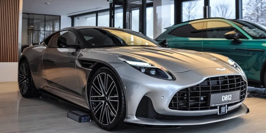 новий Aston Martin DB12, Aston Martin DB12, суперкар Aston Martin