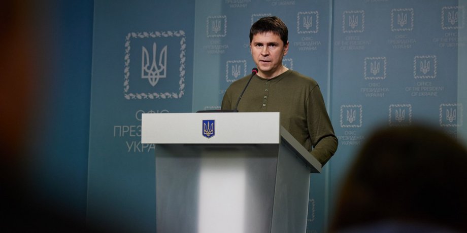 подоляк, советник главы оп