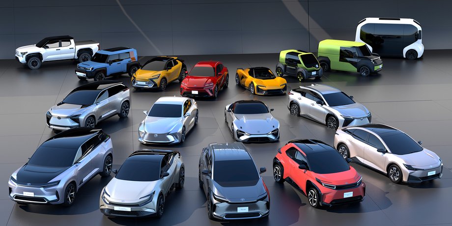 Toyota bZ, електромобілі Toyota, електромобілі Lexus, новий Lexus