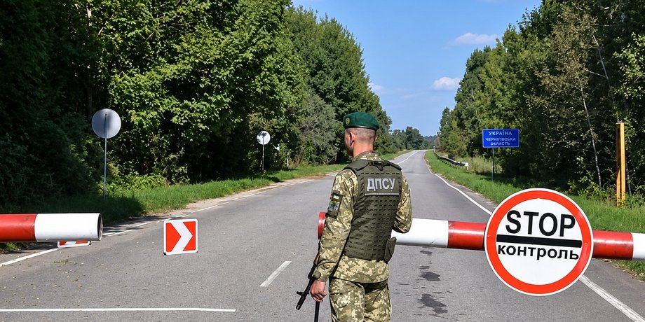На границе с РФ и Беларусью ввели специальный режим Вблизи границ с РФ и Беларусью ввели жесткие ограничения для гражданских лиц