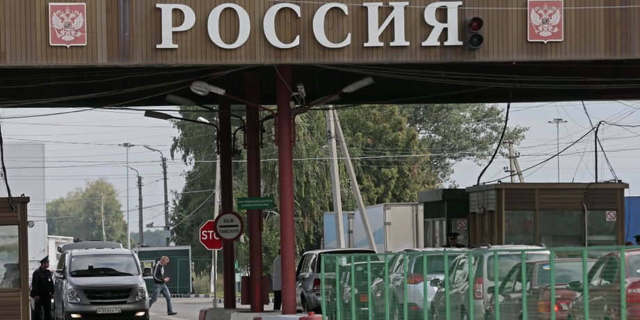 виїзд Росія, кордон Росія, проїхати кордон Росії, кордон Росії, виїзд з Росії