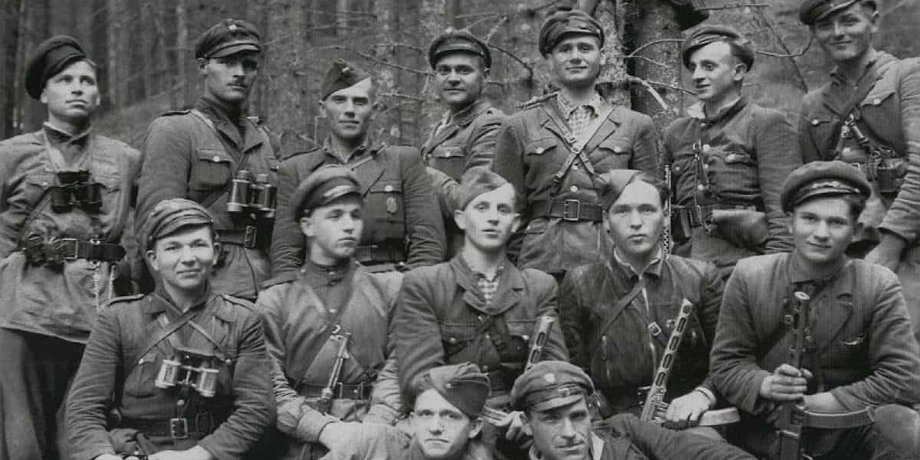 суд, киевский окружной админсуд, иски портнова, портнов против упа