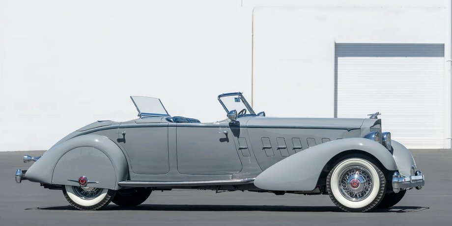 Packard Twelve