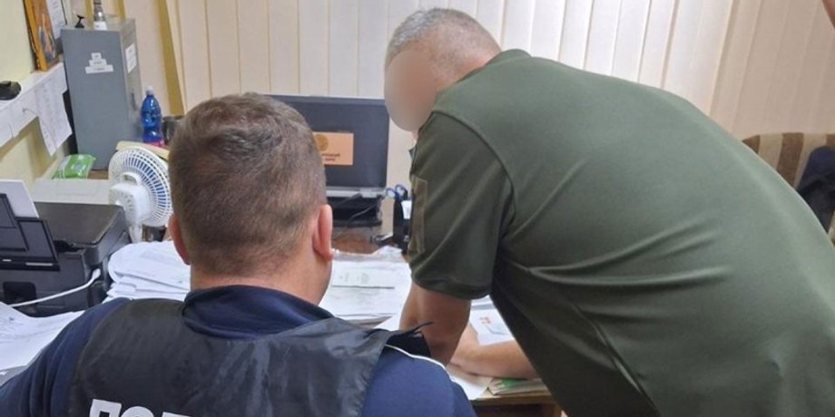 Врачу сообщили о подозрении в просьбе о неправомерной выгоде за оказанные услуги
