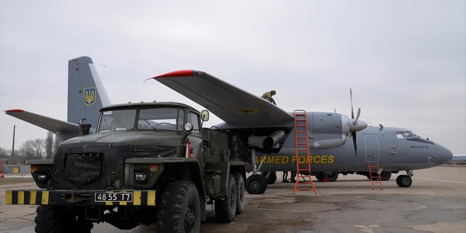 самолет ан26, антонов, ан-26, ввс украины, эксплуатация ан-26, полеты ан-26, впс украины