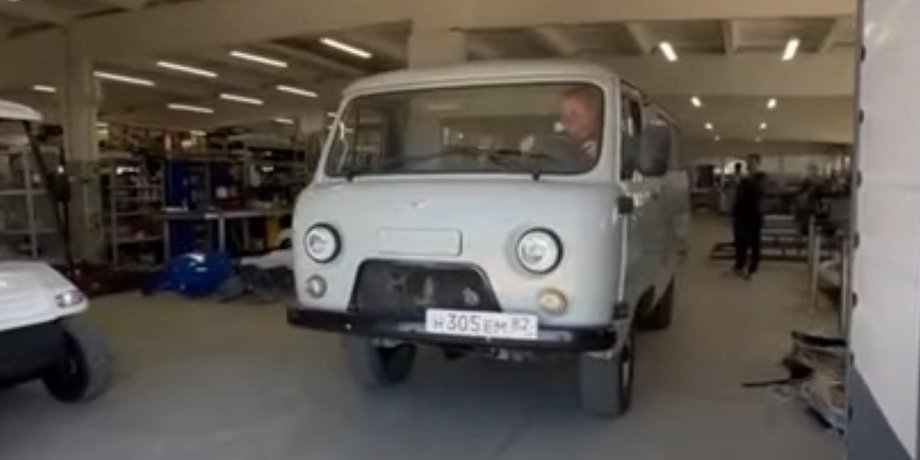 УАЗ Буханка, УАЗ-3909, электромобиль УАЗ