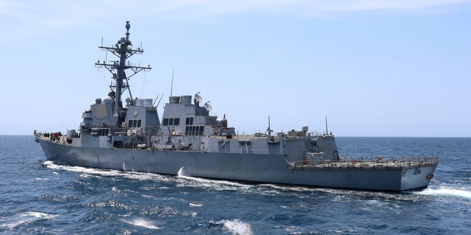 атака на ВМС США