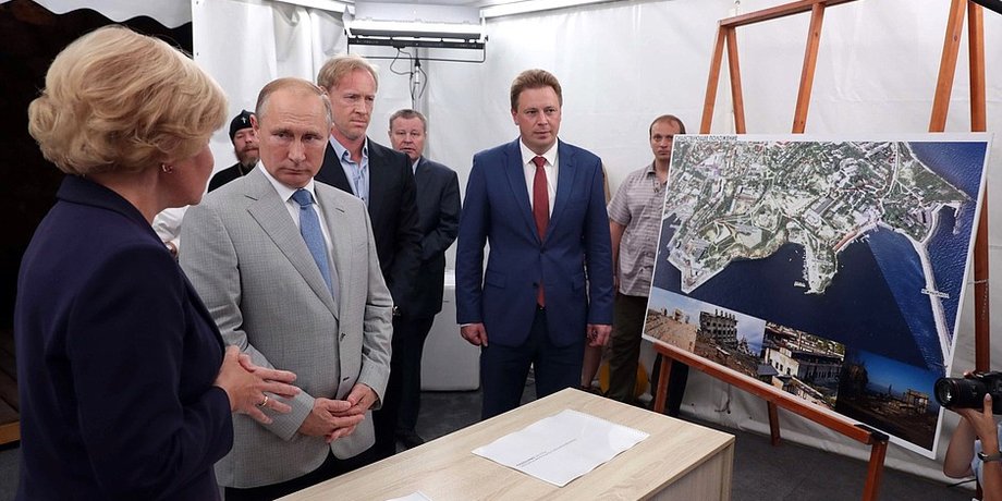 Официальное фото Владимира Путина с сайта kremlin.ru