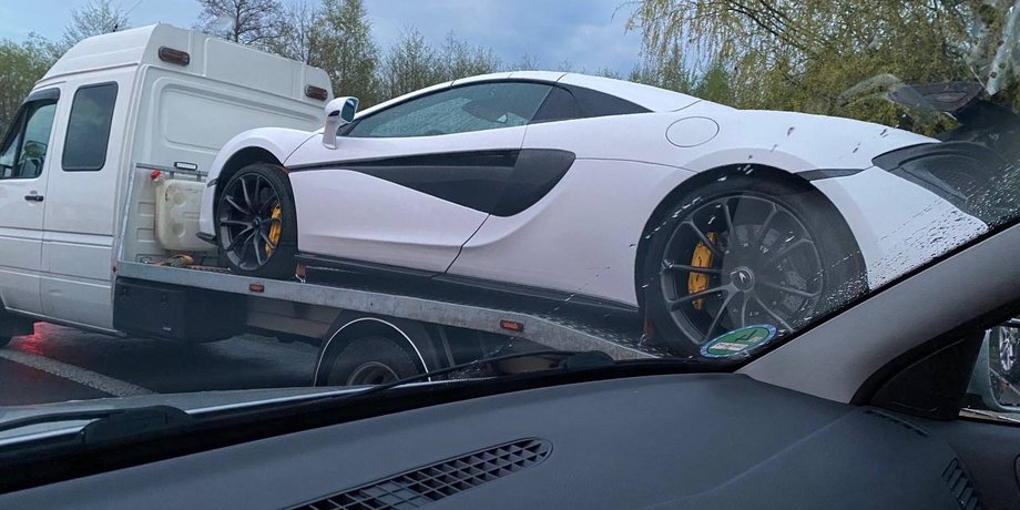 Суперкар McLaren 570S, Суперкар McLaren, McLaren 570S, купить McLaren, бесплатная растаможка