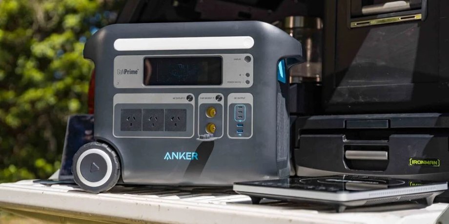 Мощная зарядная станция Anker Solix F2000